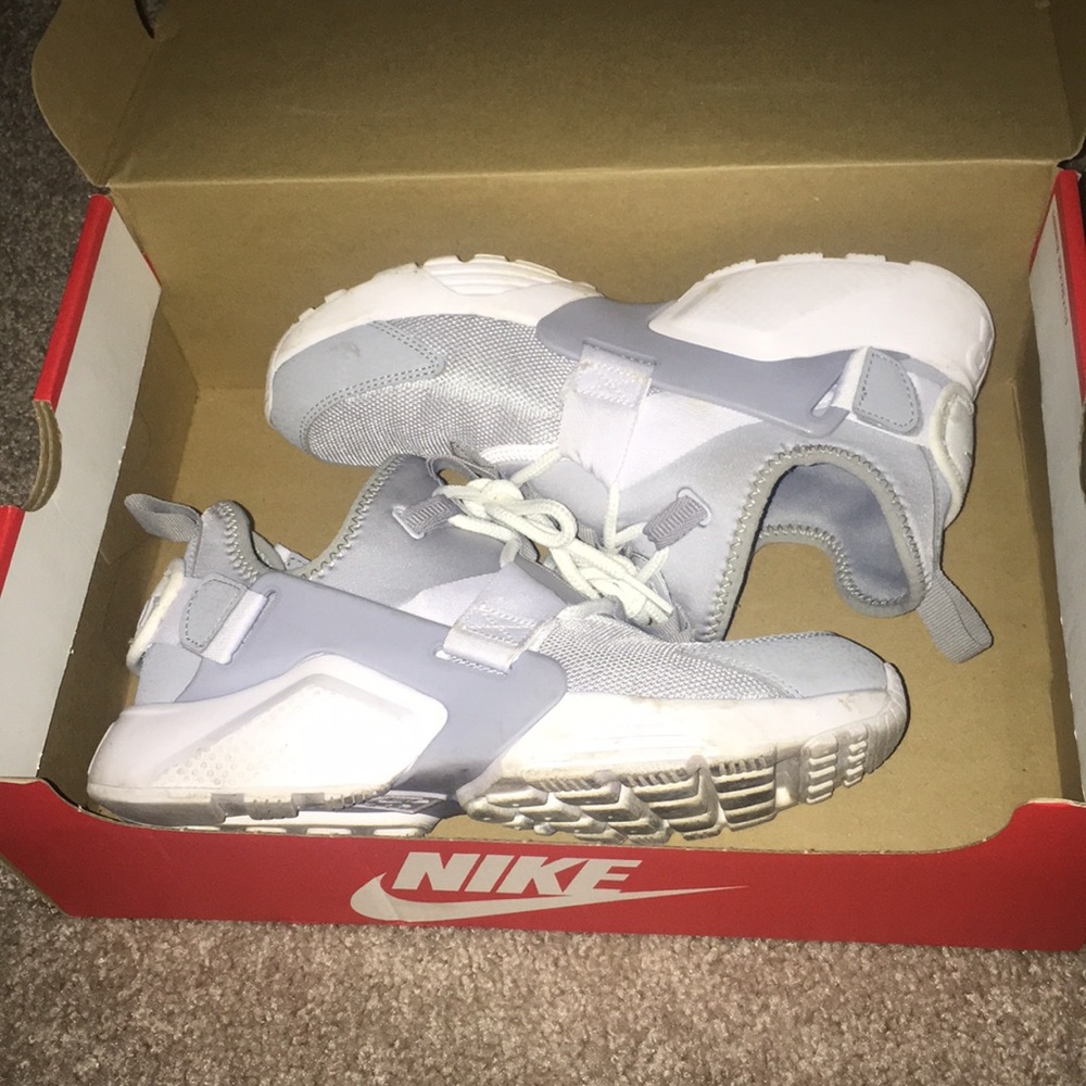 Gray haraches